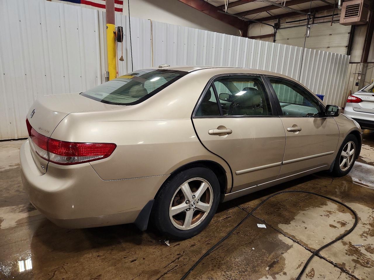 2004 HONDA ACCORD