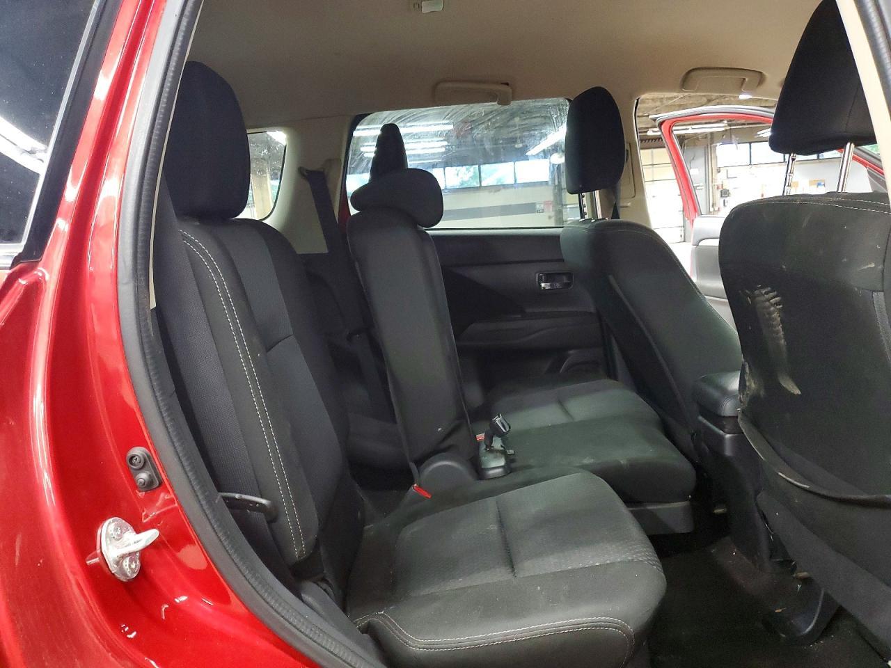 2018 MITSUBISHI outlander