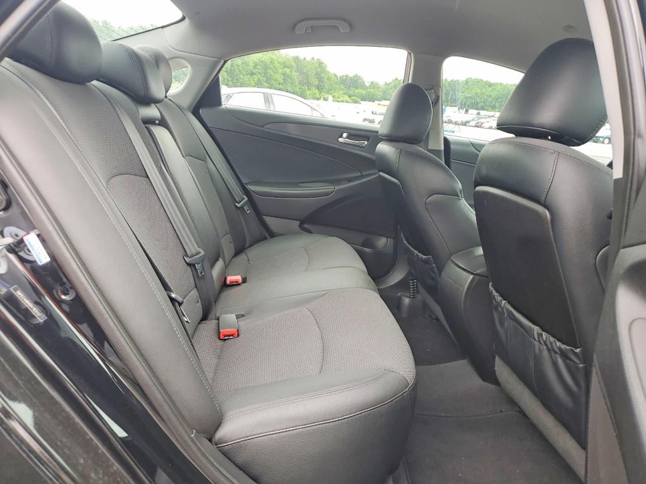 2013 HYUNDAI SONATA