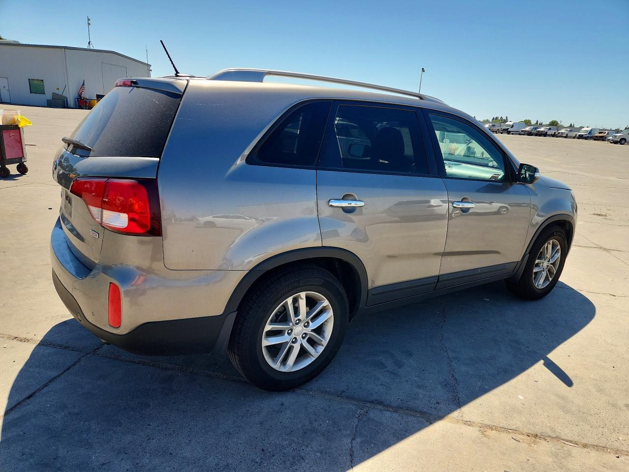 2015 KIA SORENTO