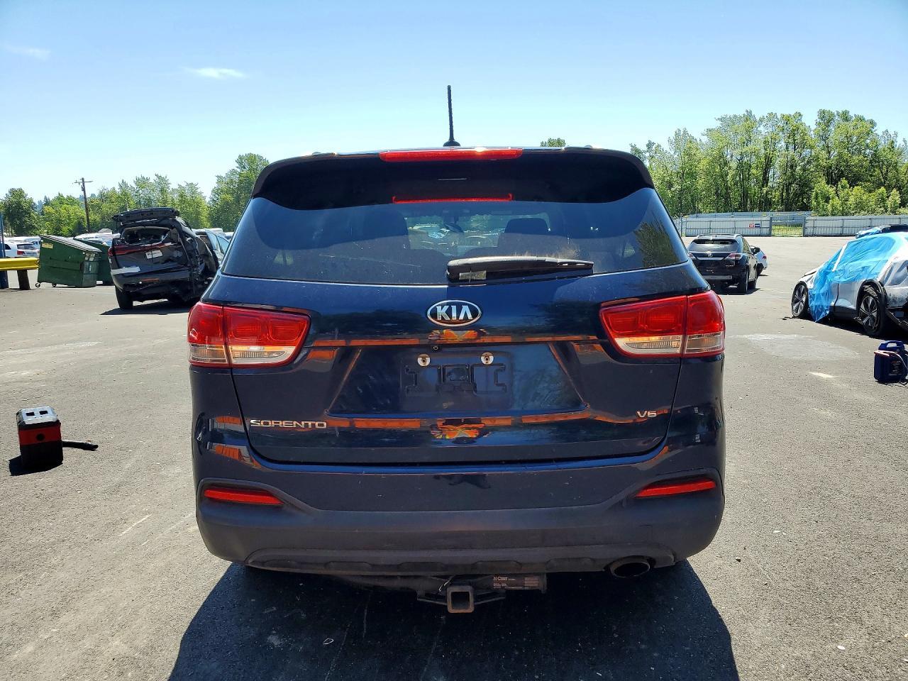 2017 KIA SORENTO