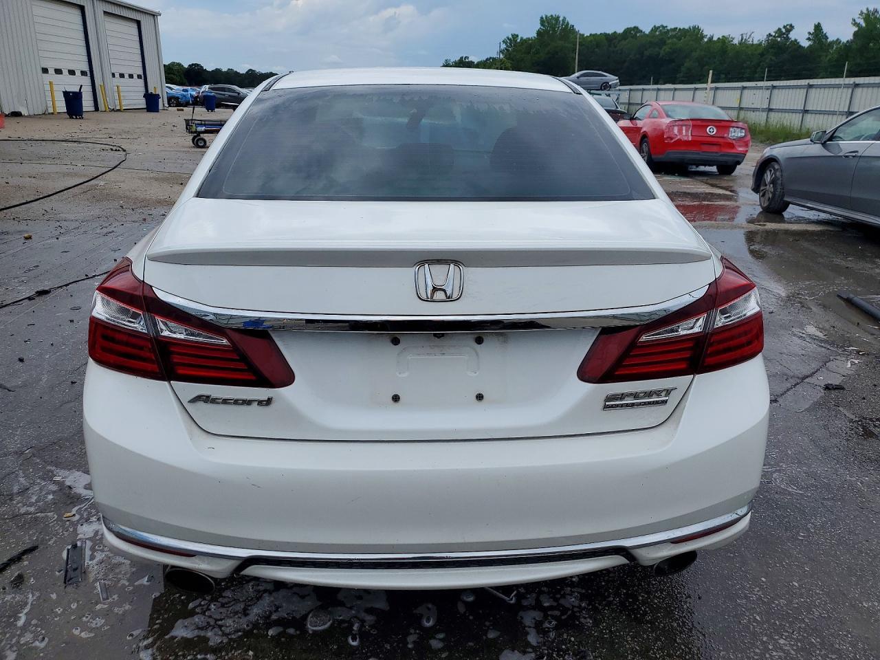 2017 HONDA ACCORD