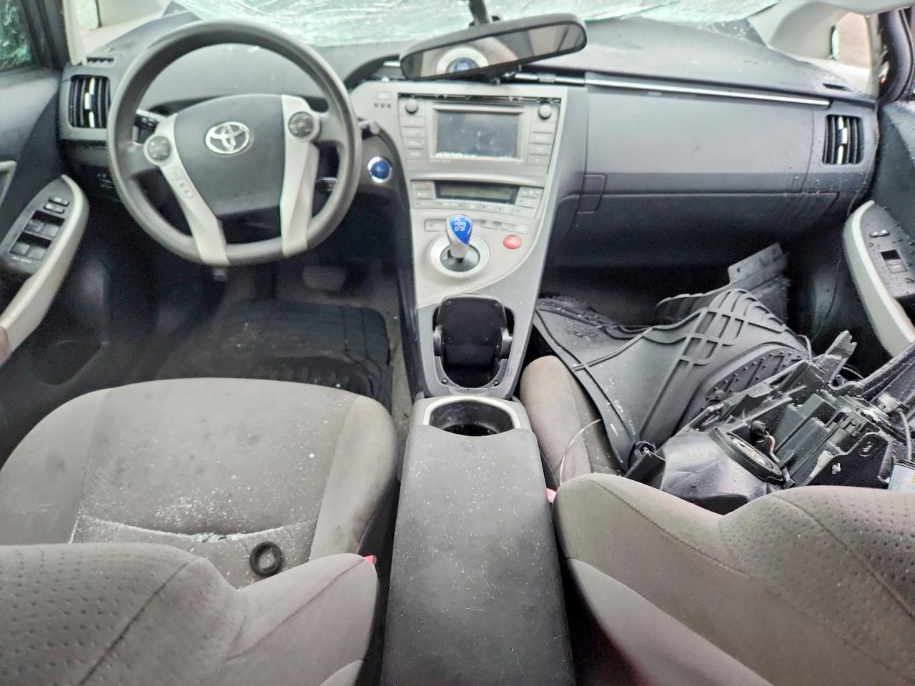 2013 TOYOTA PRIUS