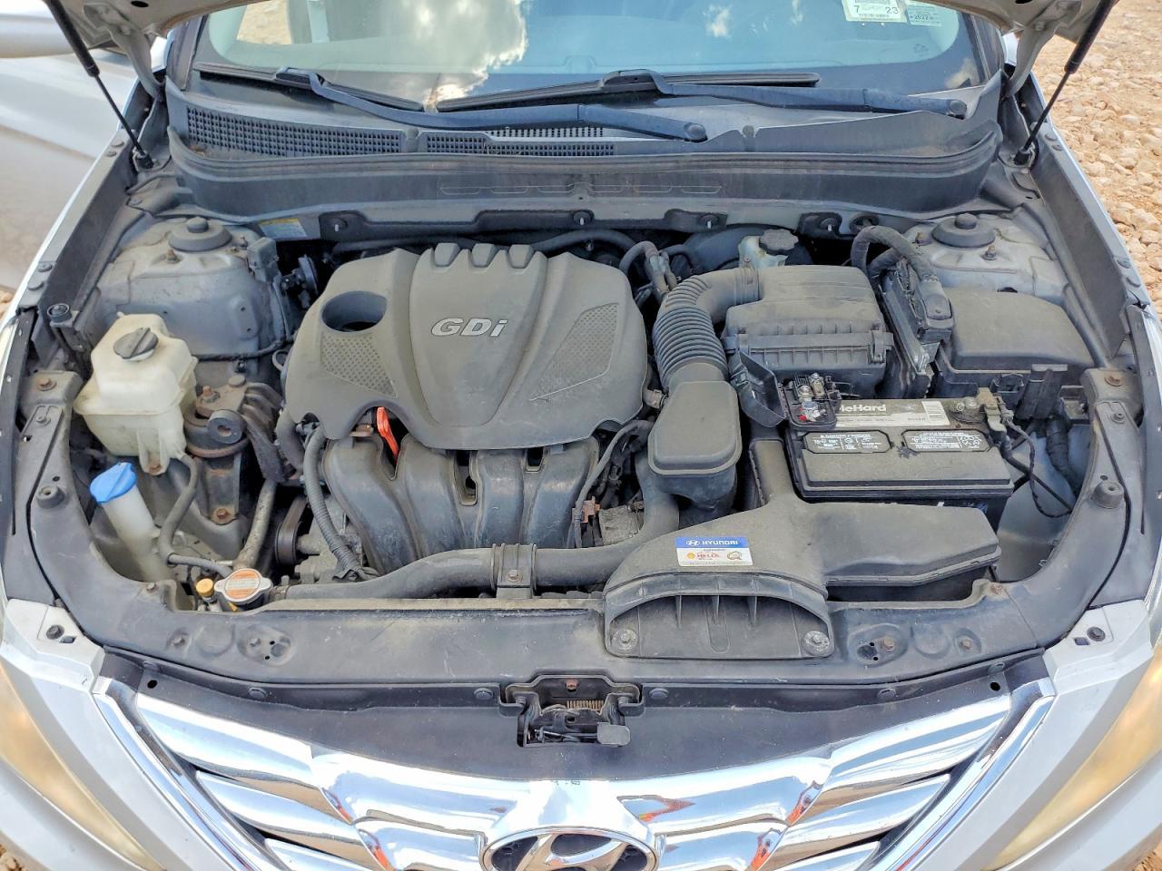 2011 HYUNDAI SONATA