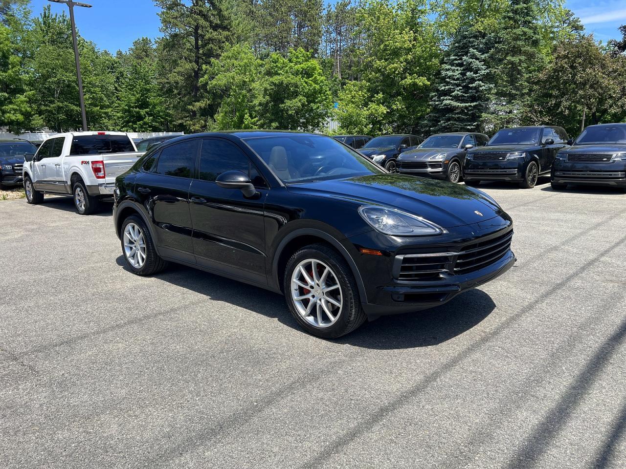 2020 PORSCHE CAYENNE
