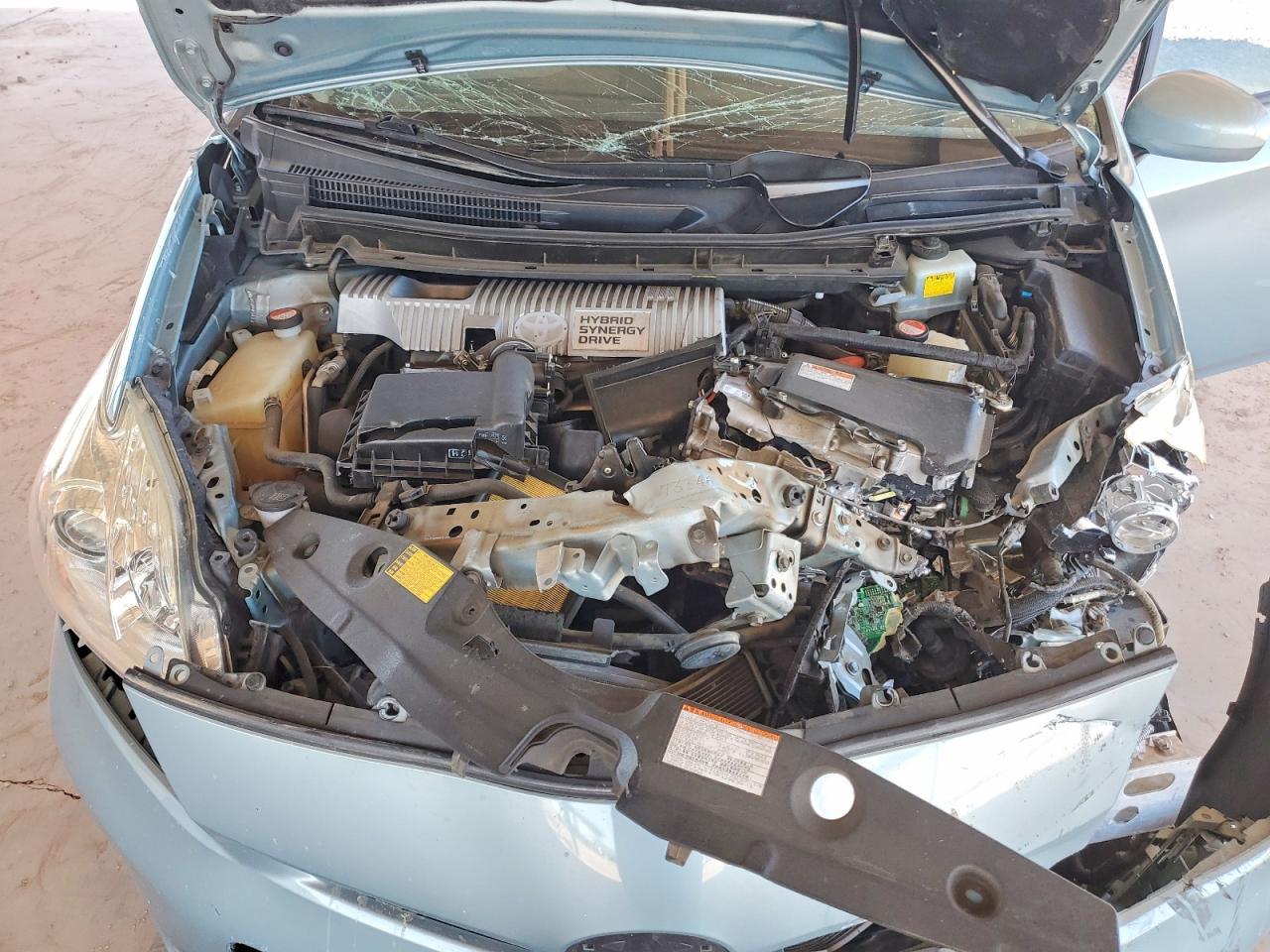 2015 TOYOTA PRIUS