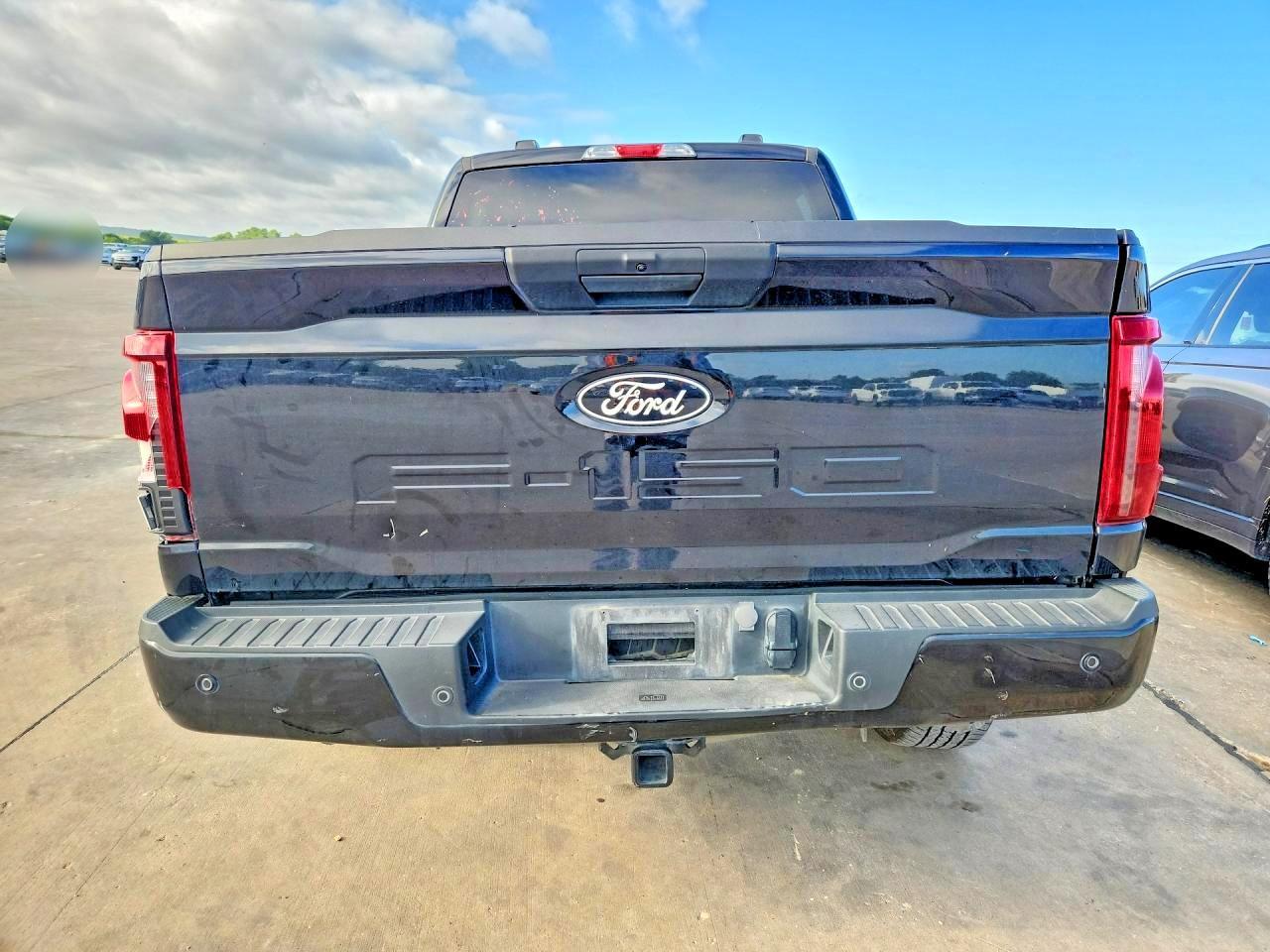 2024 FORD F-150 Lightning