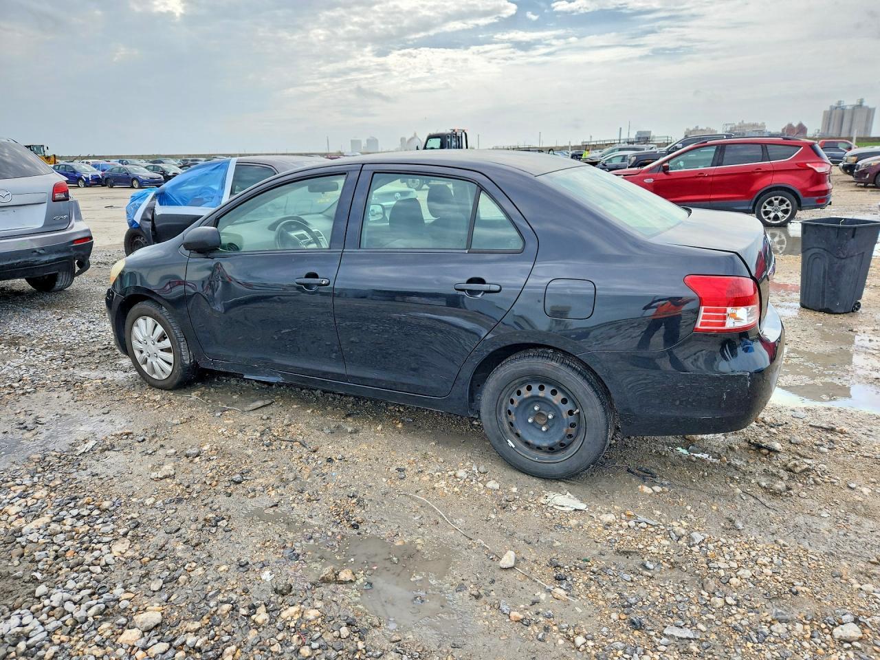 2012 TOYOTA YARIS