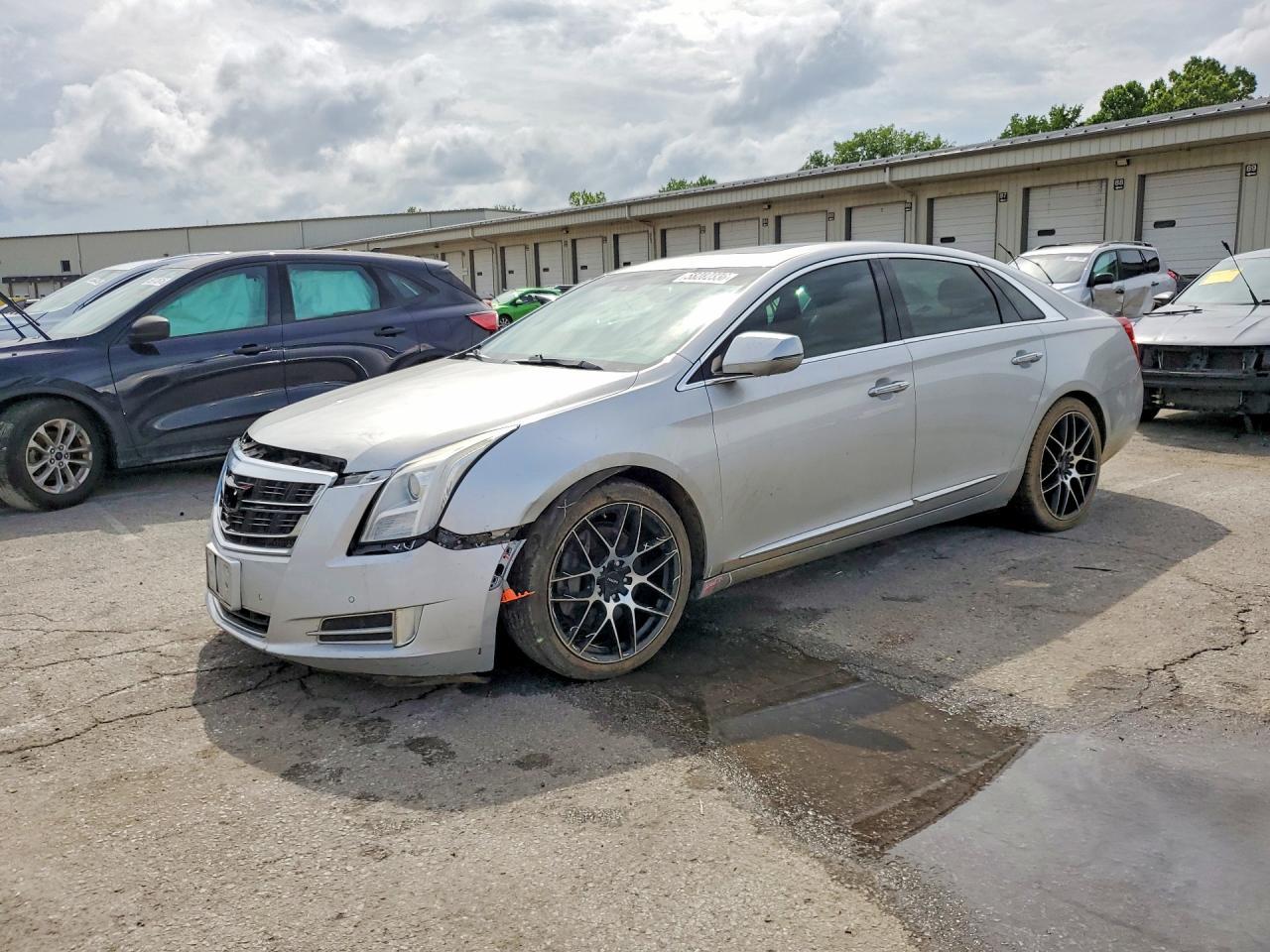 2016 CADILLAC XTS