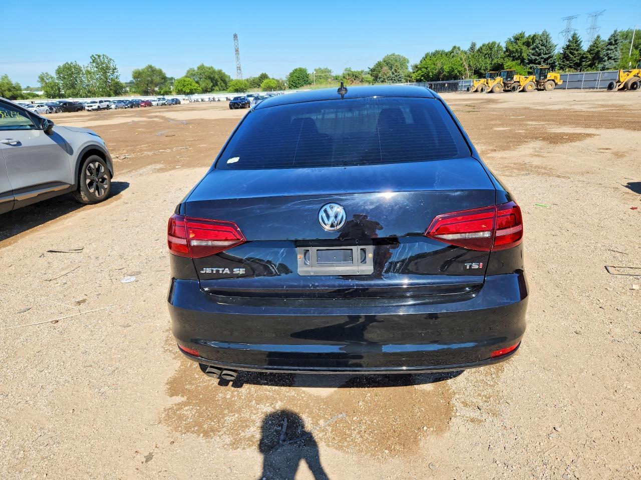 2016 VOLKSWAGEN JETTA