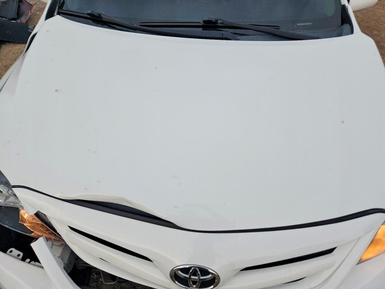 2011 TOYOTA COROLLA