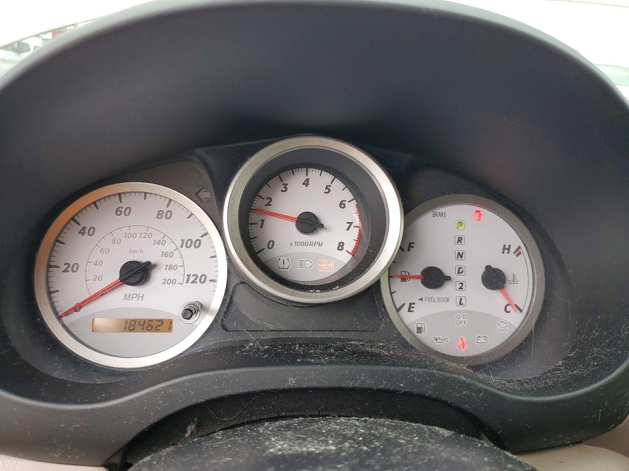 2004 TOYOTA RAV4