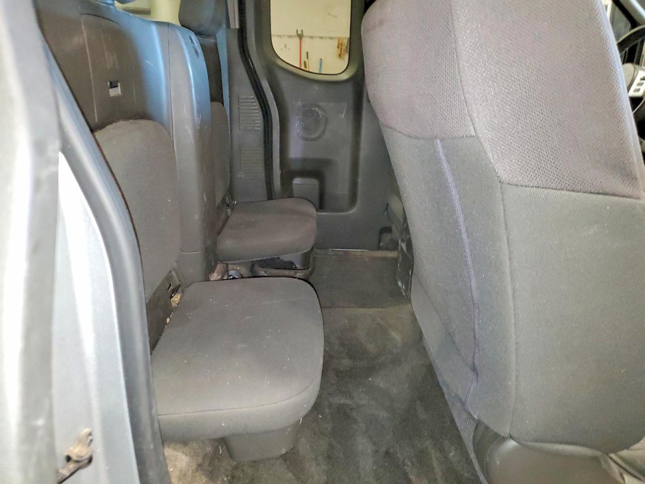2017 NISSAN Frontier