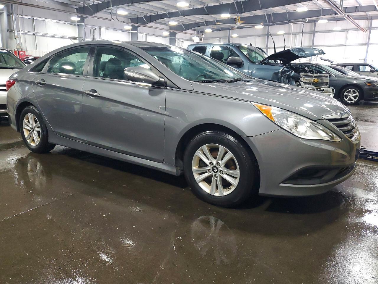 2014 HYUNDAI SONATA