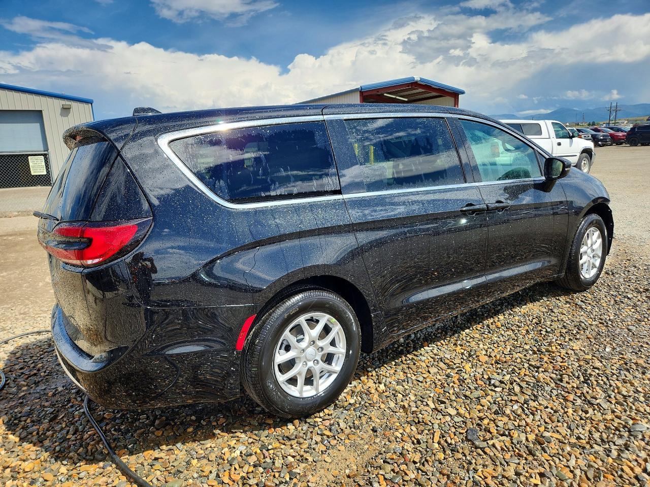 2027 CHRYSLER Pacifica