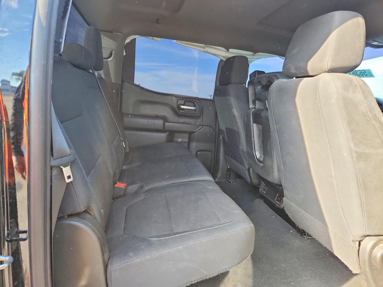 2021 CHEVROLET Silverado