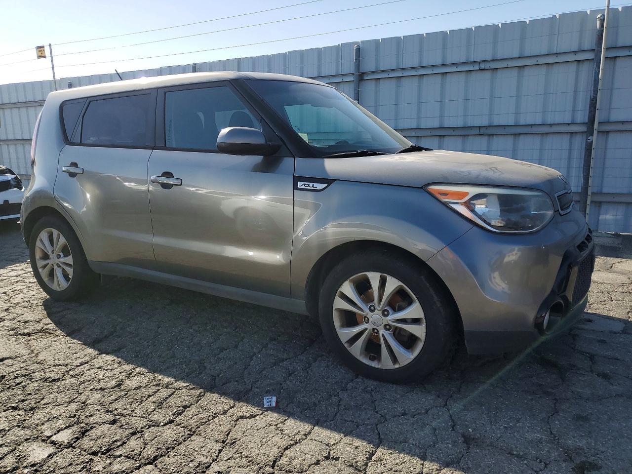 2016 KIA SOUL