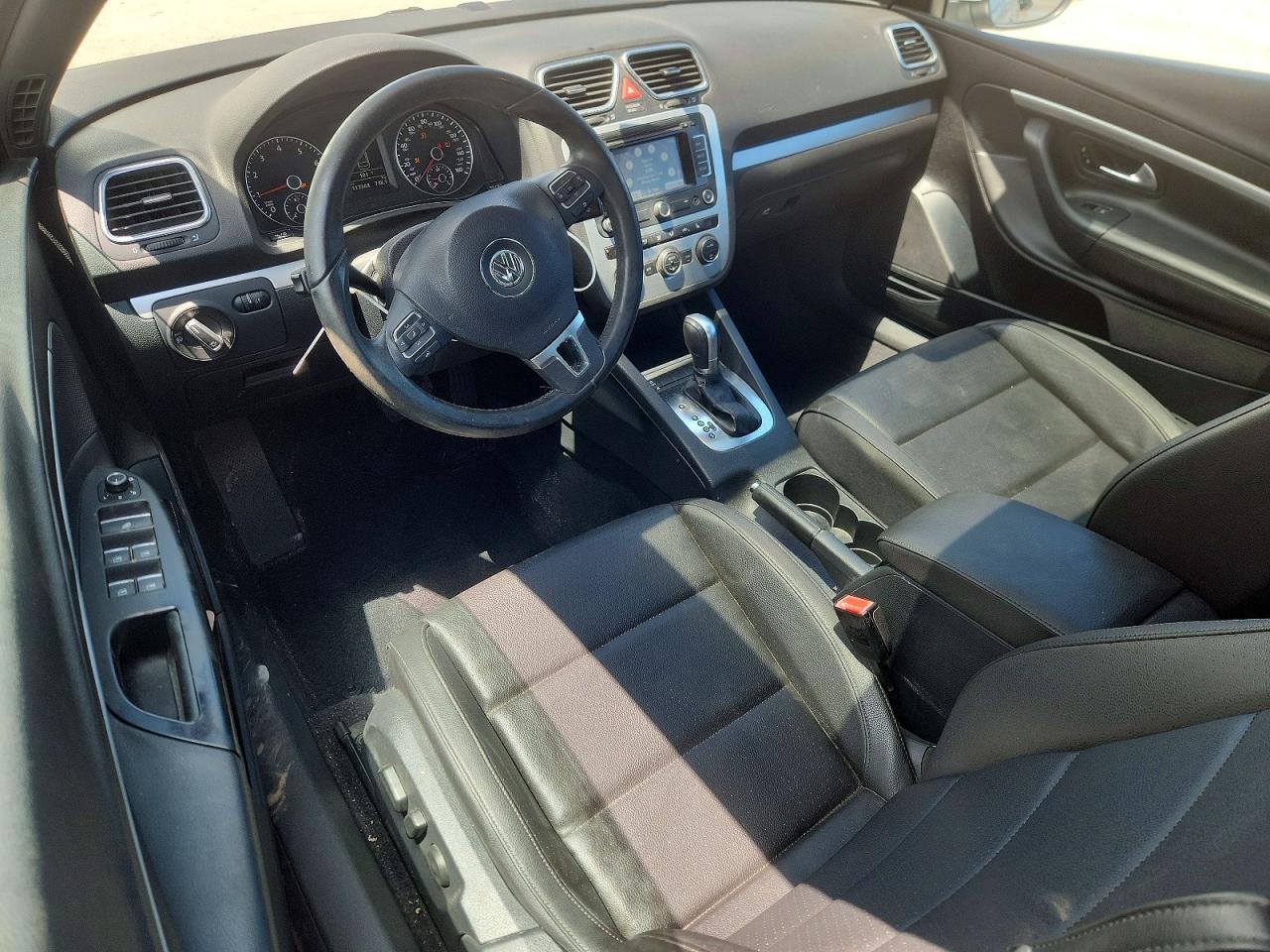 2015 VOLKSWAGEN EOS