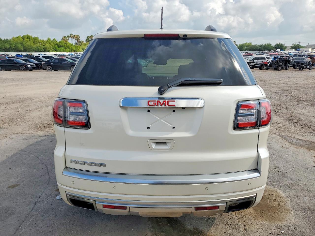 2015 GMC ACADIA