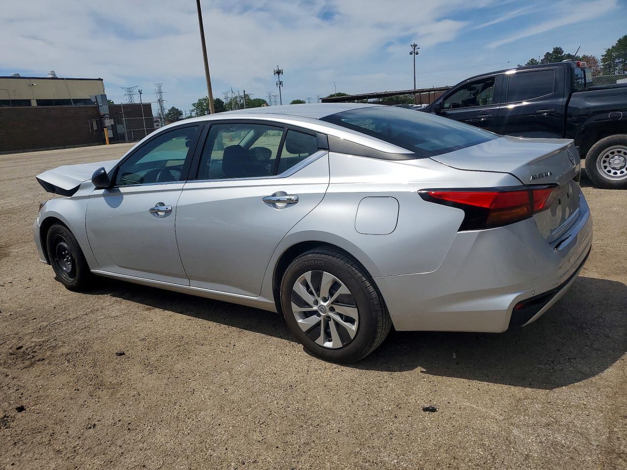 2024 NISSAN ALTIMA