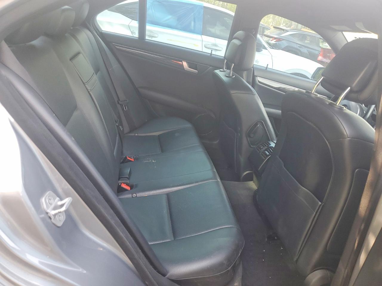 2012 MERCEDES-BENZ C-CLASS