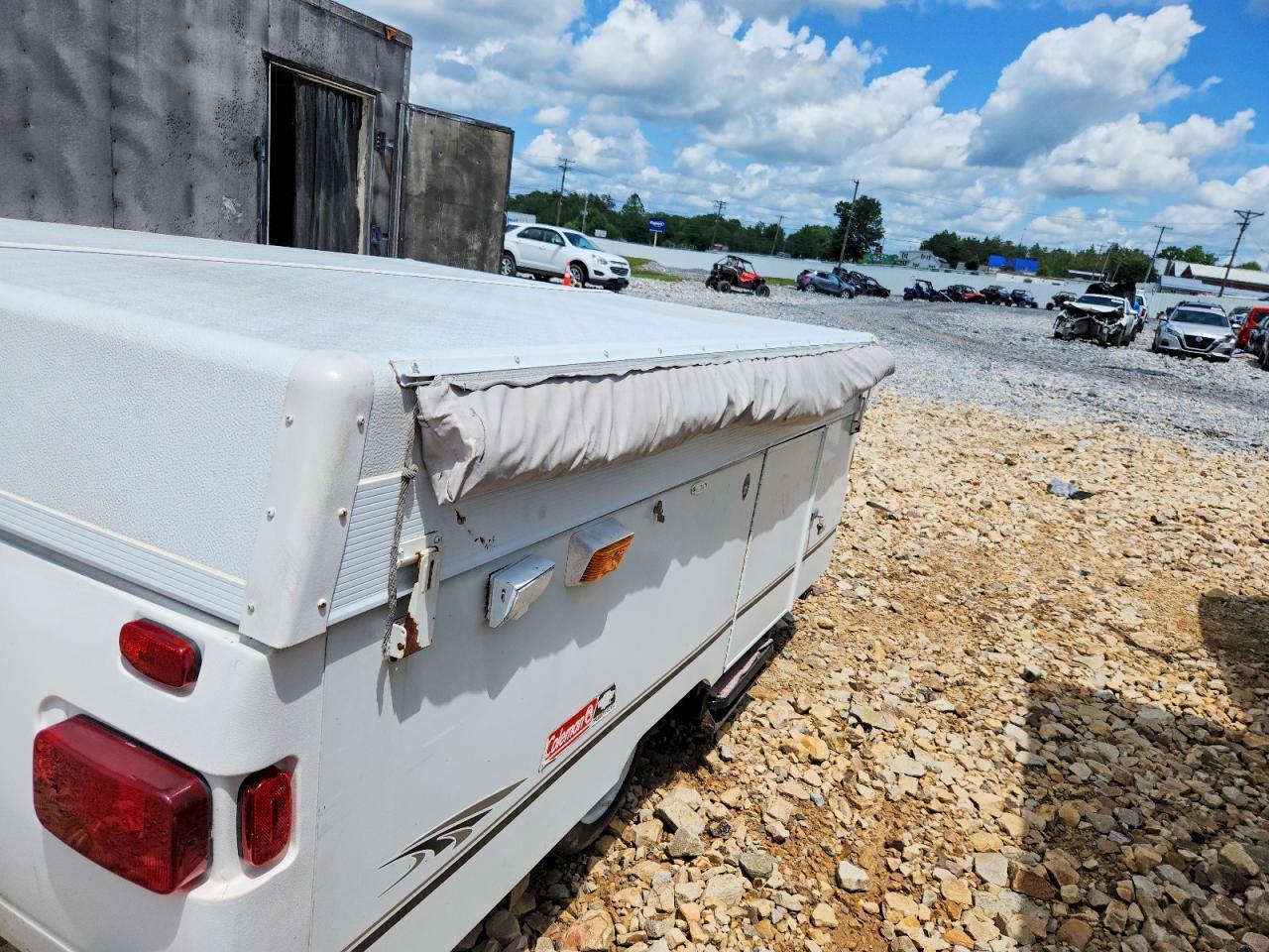 2002 COLEMAN Trailer