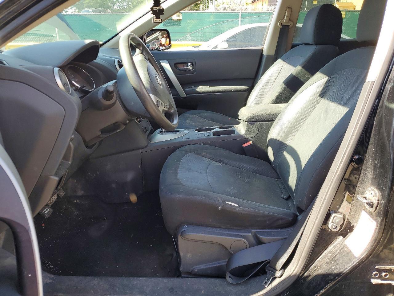 2014 NISSAN ROGUE