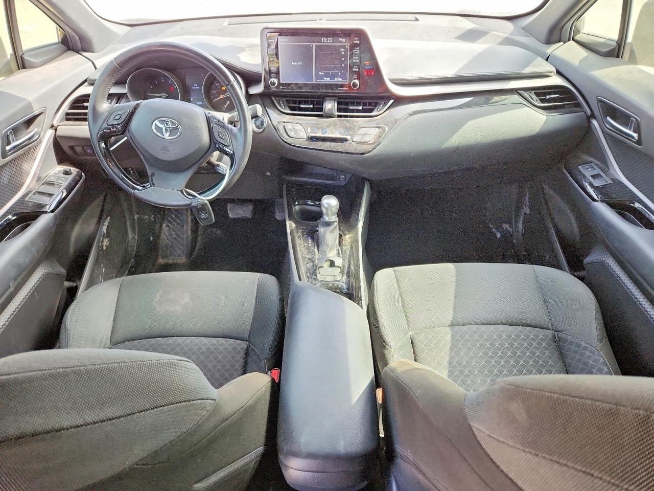 2021 TOYOTA C-HR