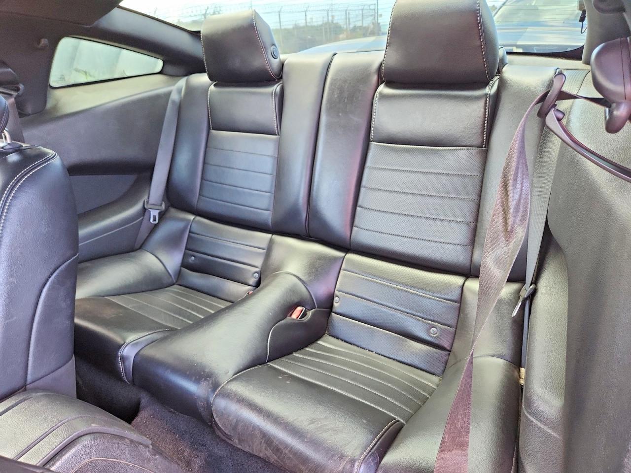 2013 FORD MUSTANG