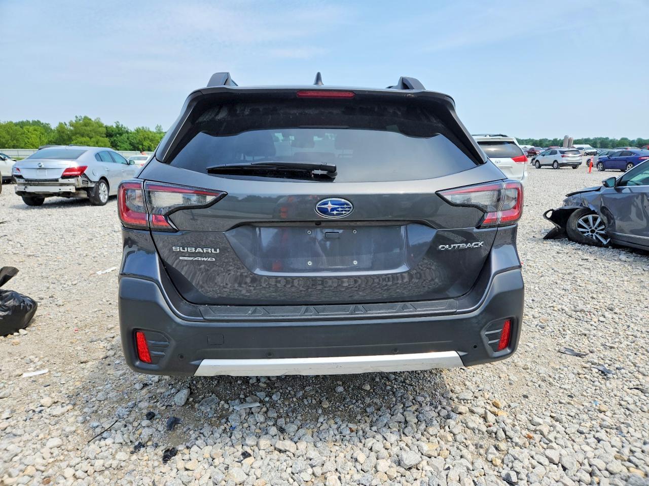 2021 SUBARU Outback