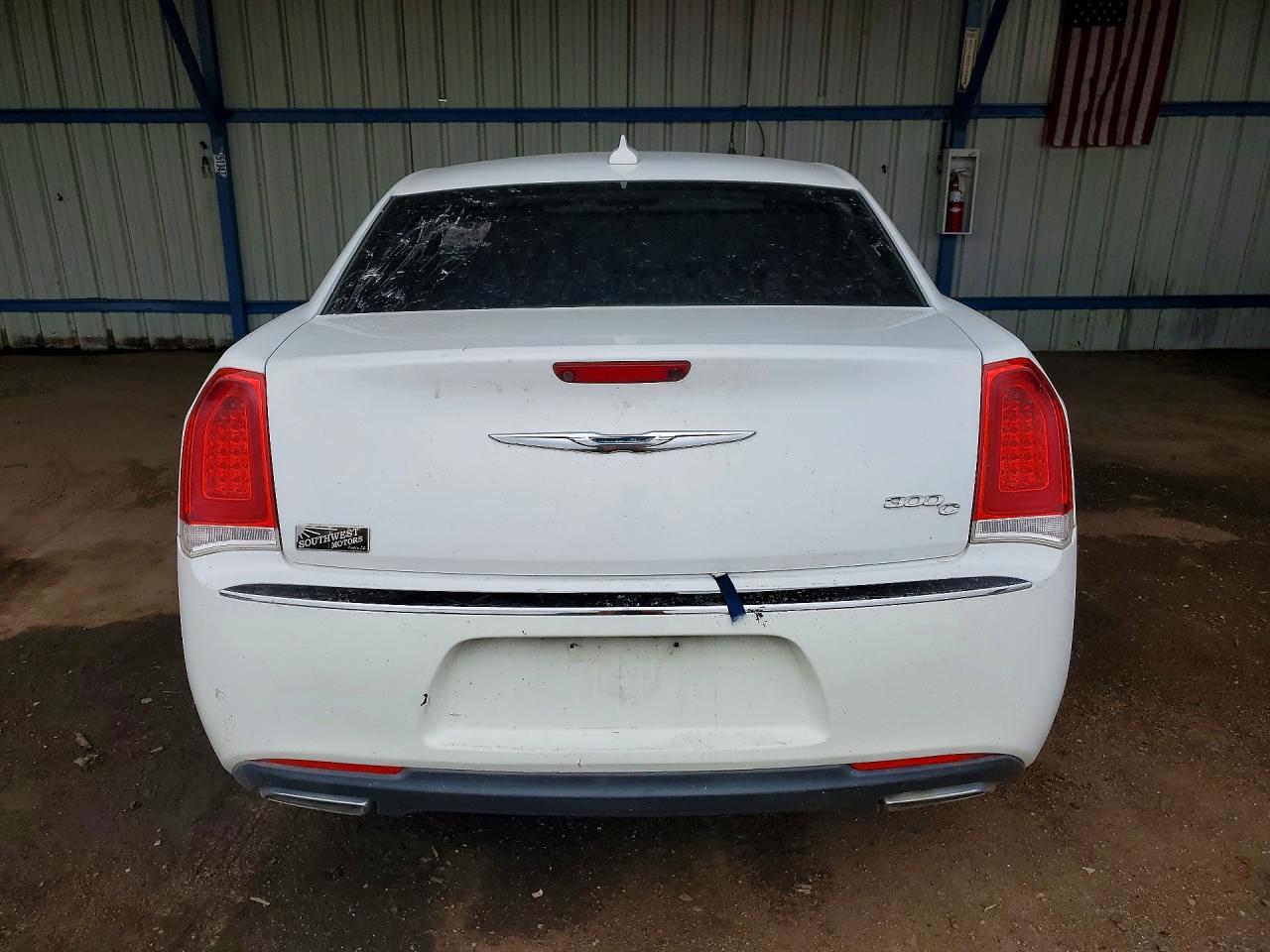 2016 CHRYSLER 300