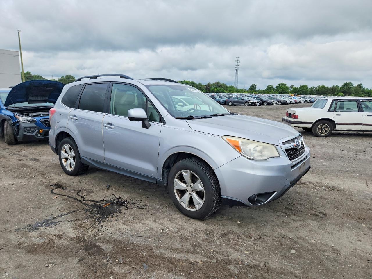 2015 SUBARU FORESTER