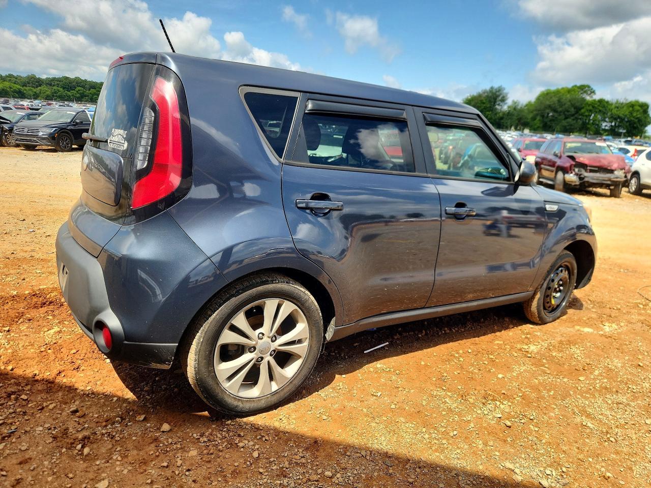 2015 KIA SOUL