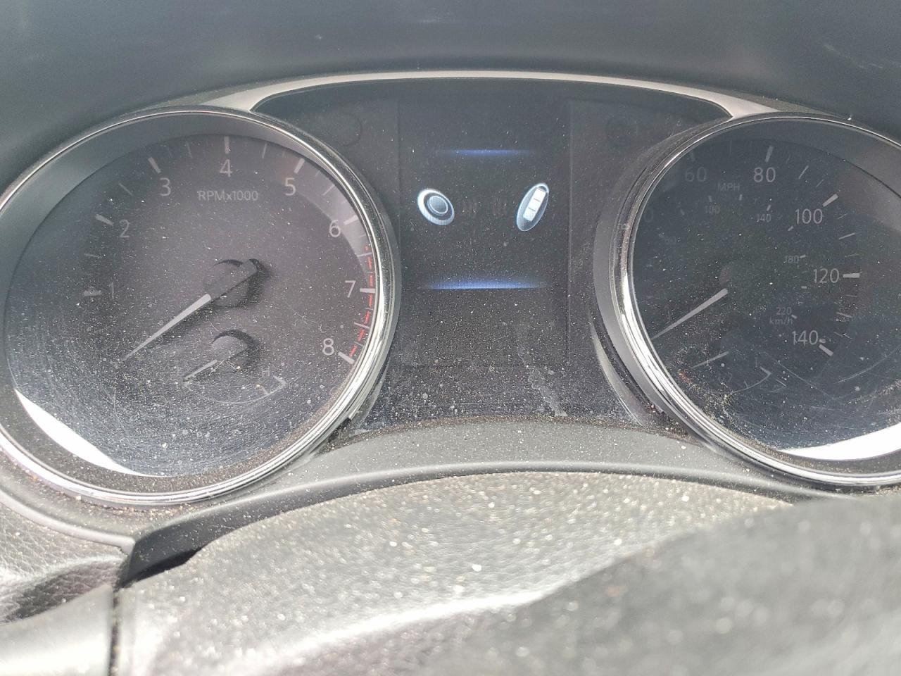 2014 NISSAN ROGUE