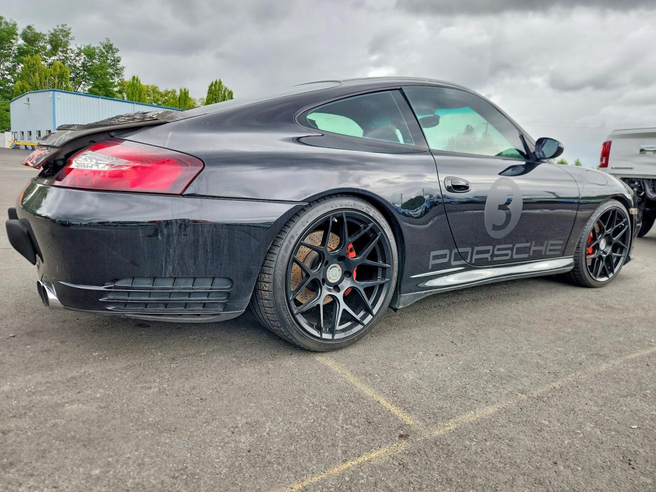 2002 PORSCHE 911
