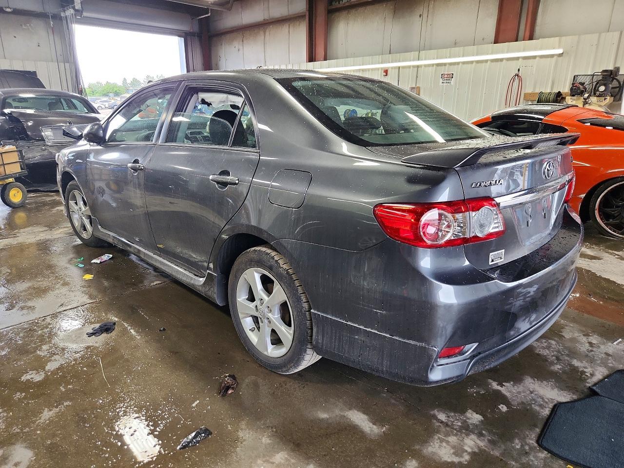 2013 TOYOTA COROLLA