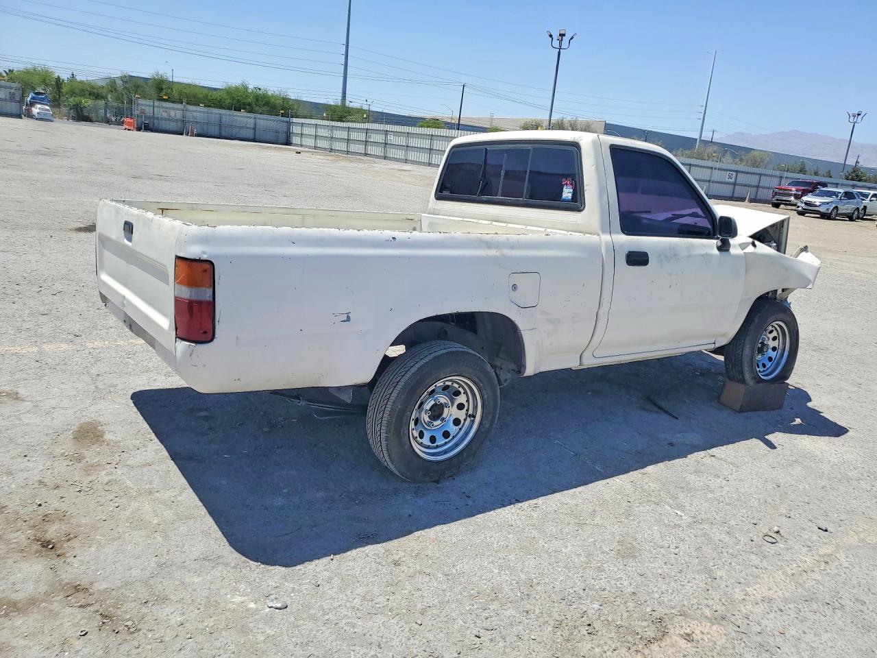 1990 TOYOTA Pickup