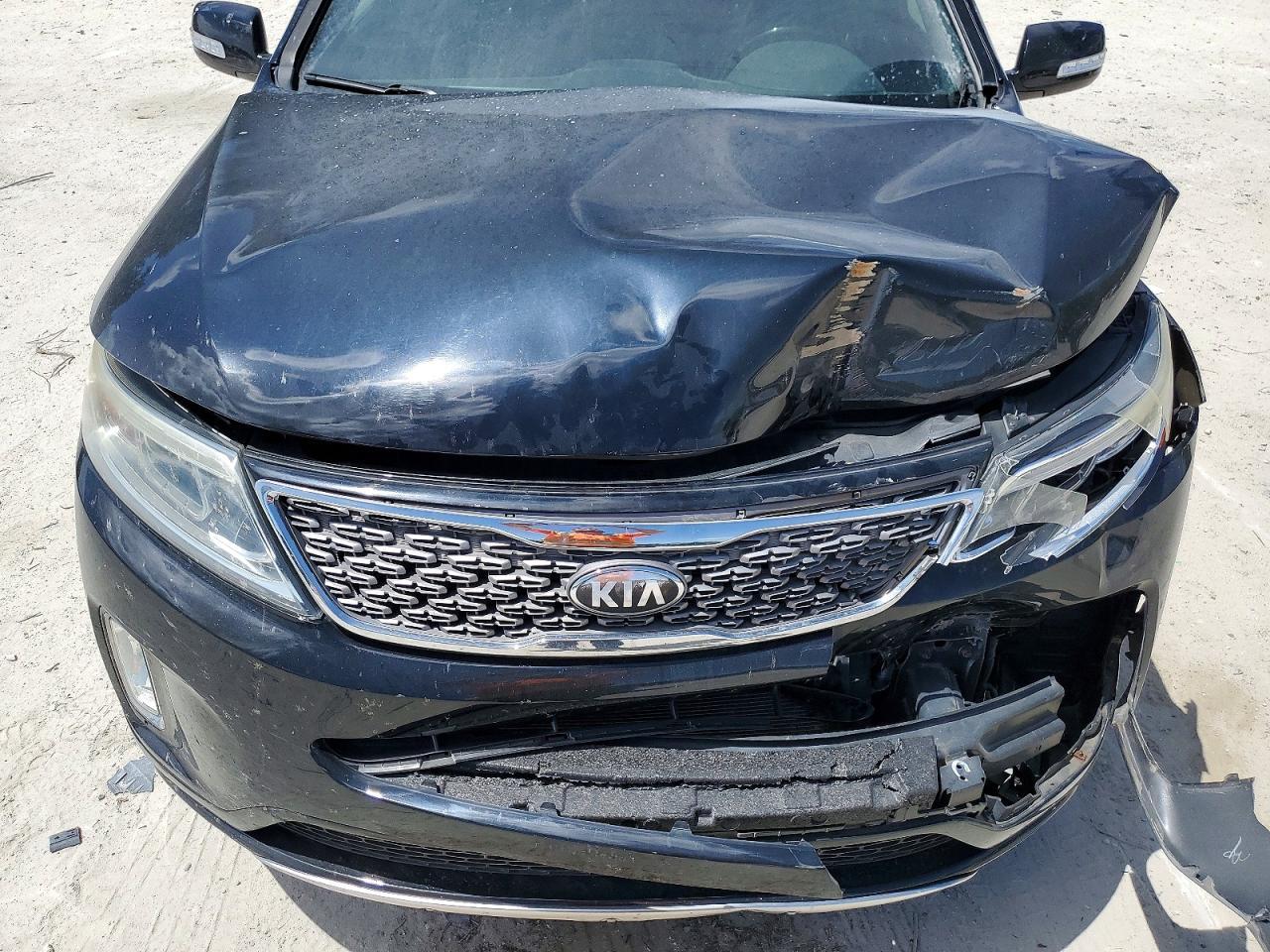 2014 KIA SORENTO