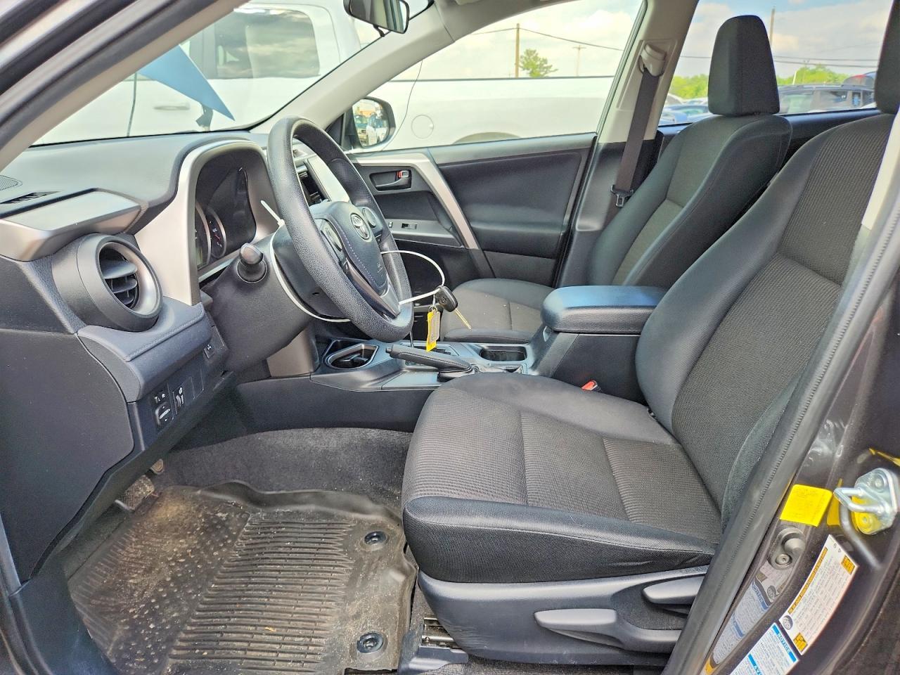 2016 TOYOTA RAV4