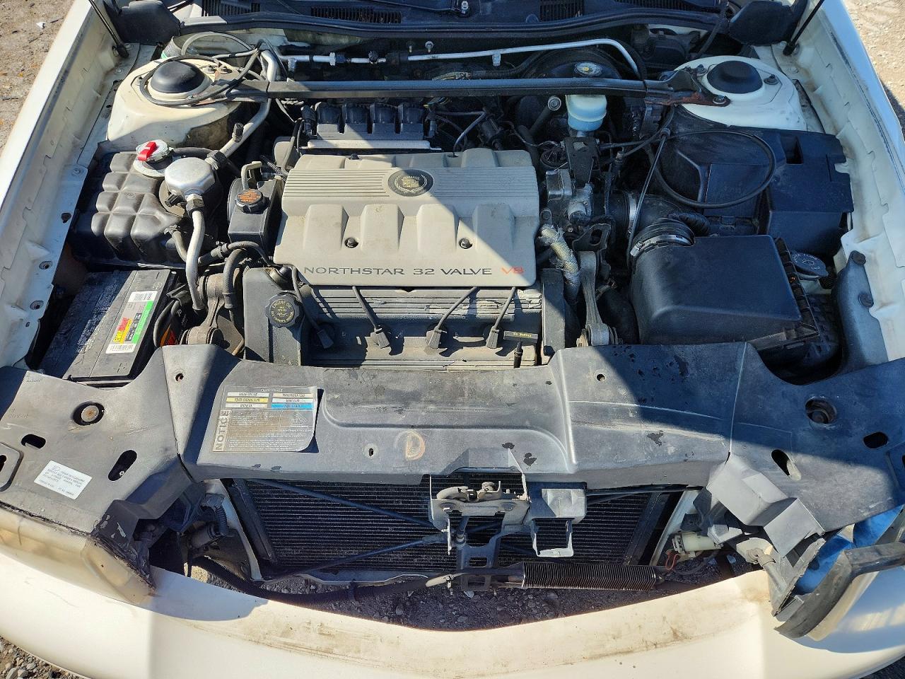 1999 CADILLAC Deville