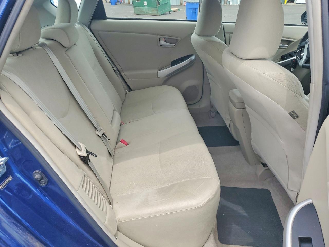 2011 TOYOTA PRIUS