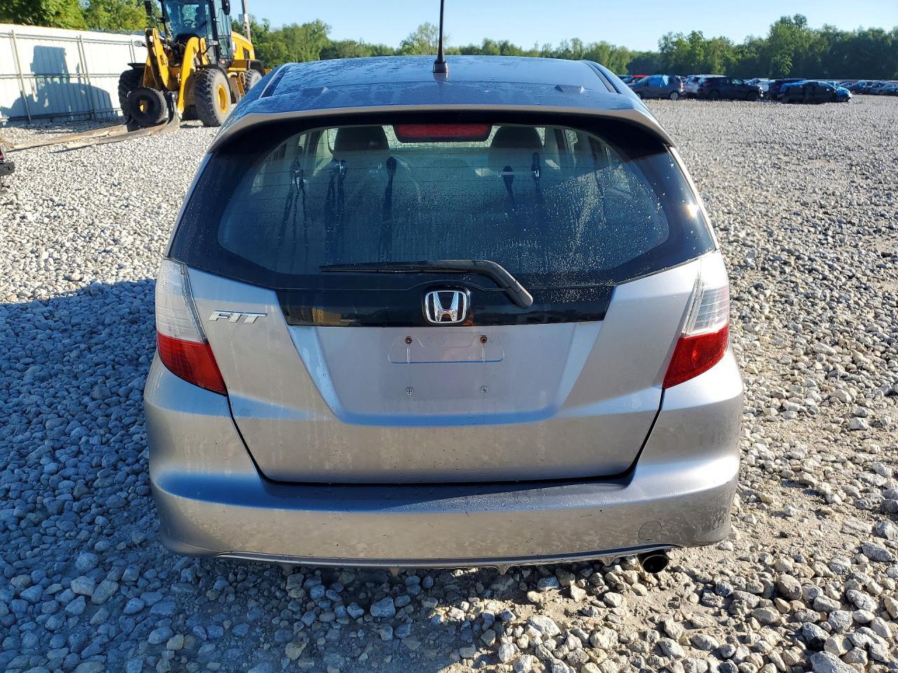 2009 HONDA FIT