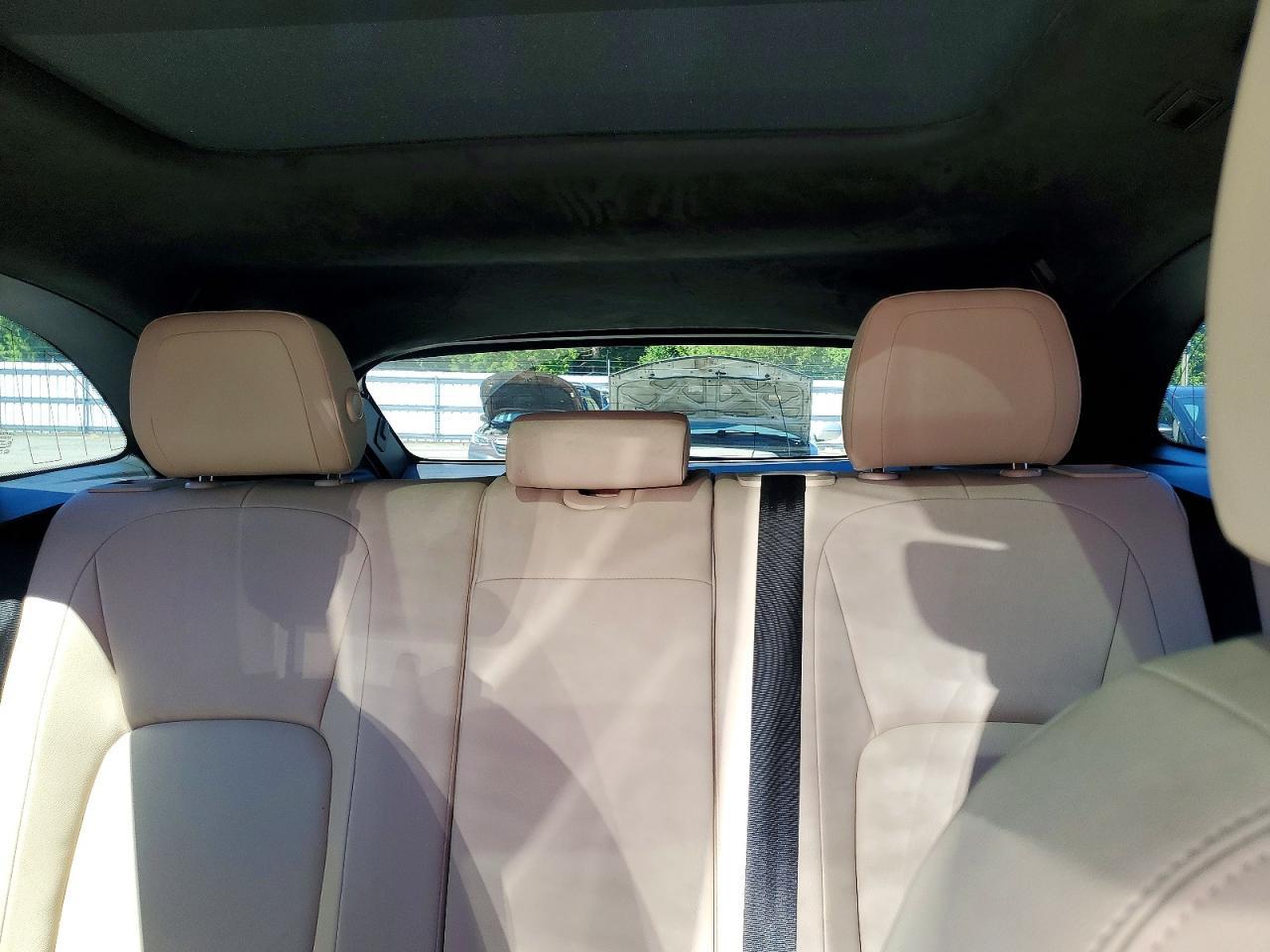 2019 JAGUAR F-Pace