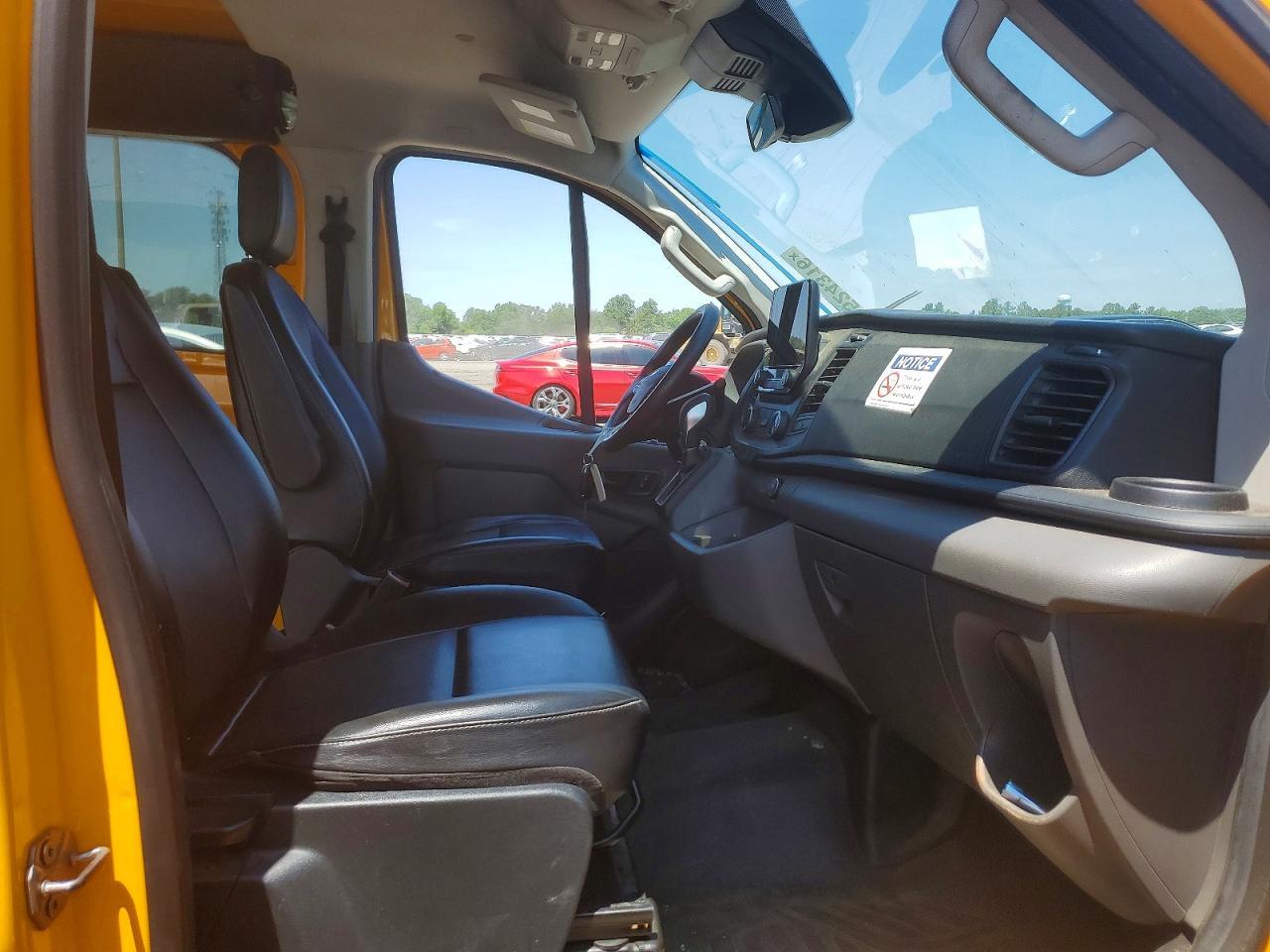 2021 FORD Transit