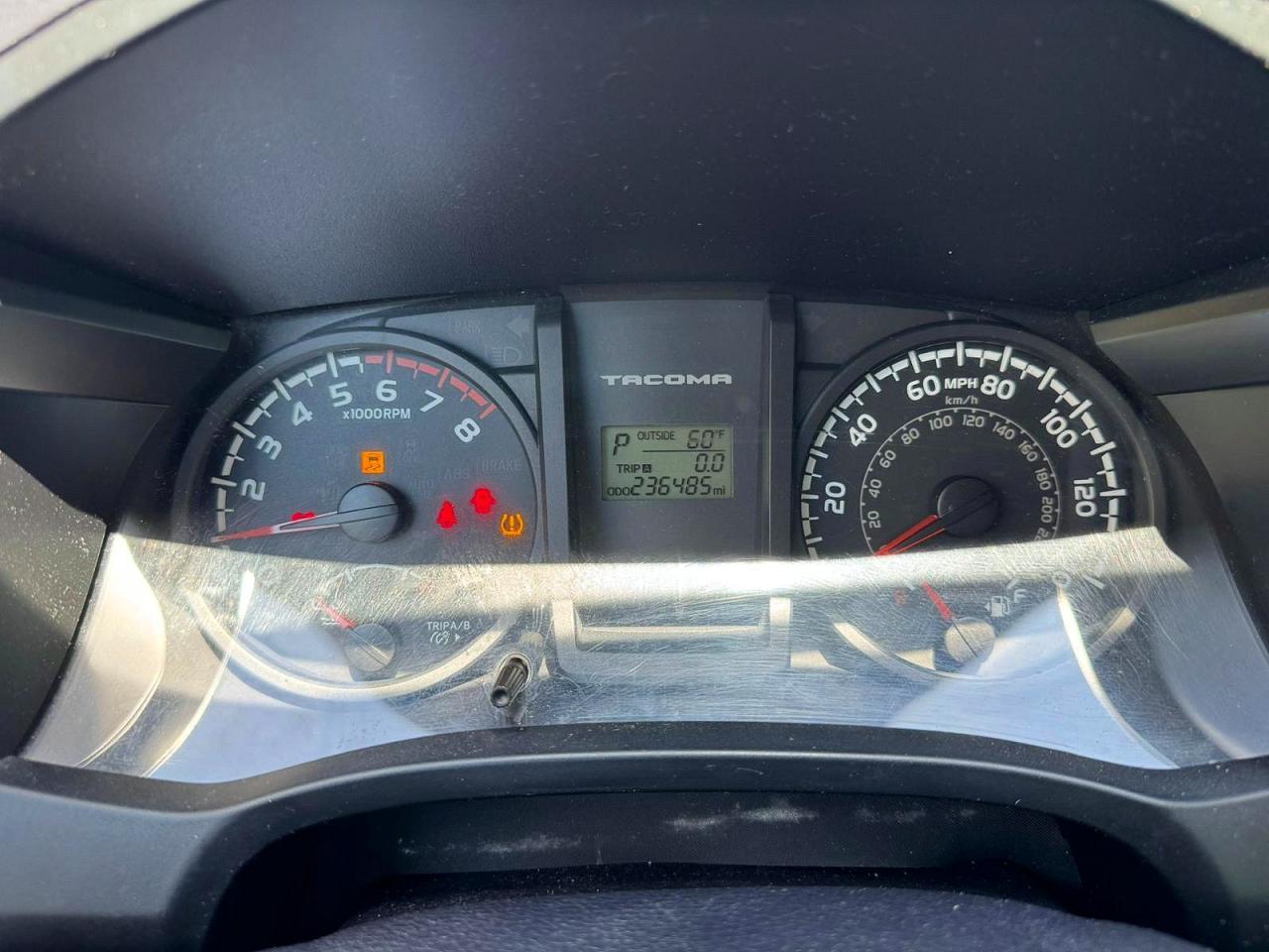 2016 TOYOTA TACOMA