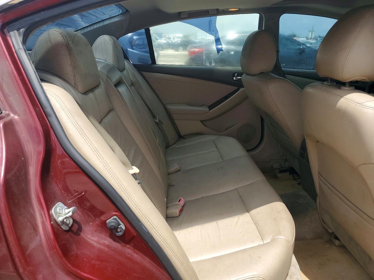 2012 NISSAN ALTIMA