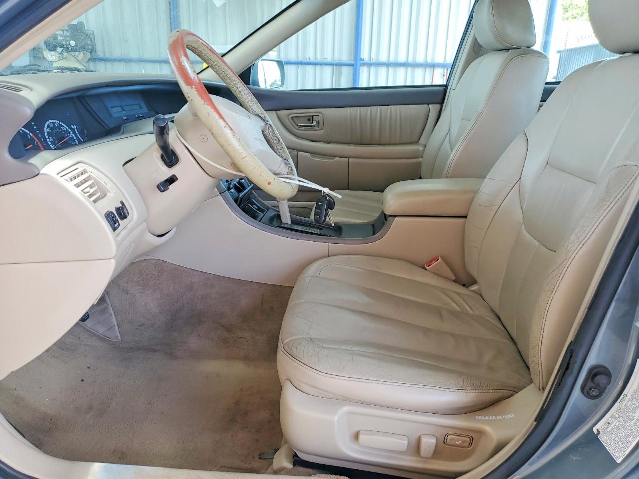 2000 TOYOTA Avalon