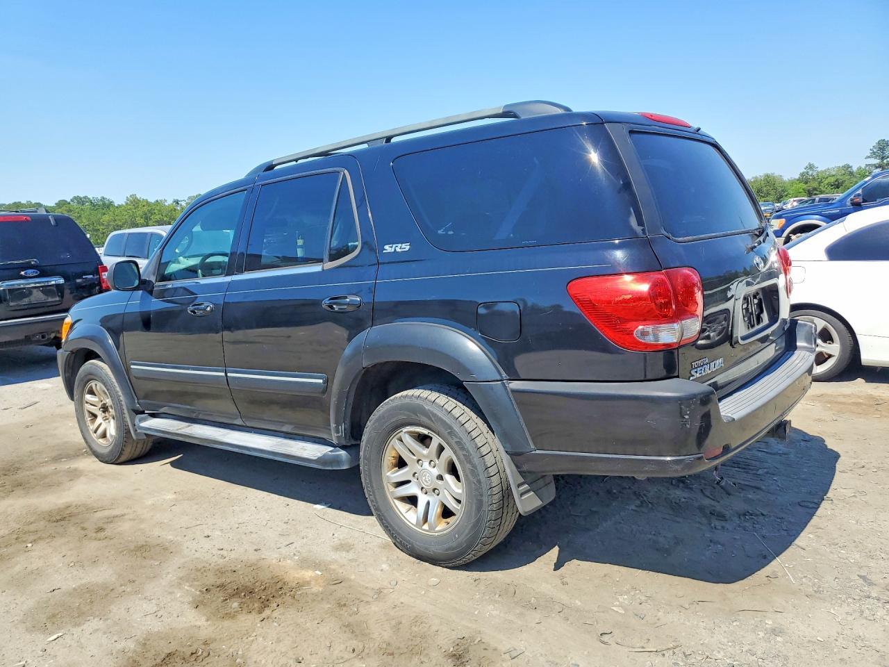 2005 TOYOTA Sequoia