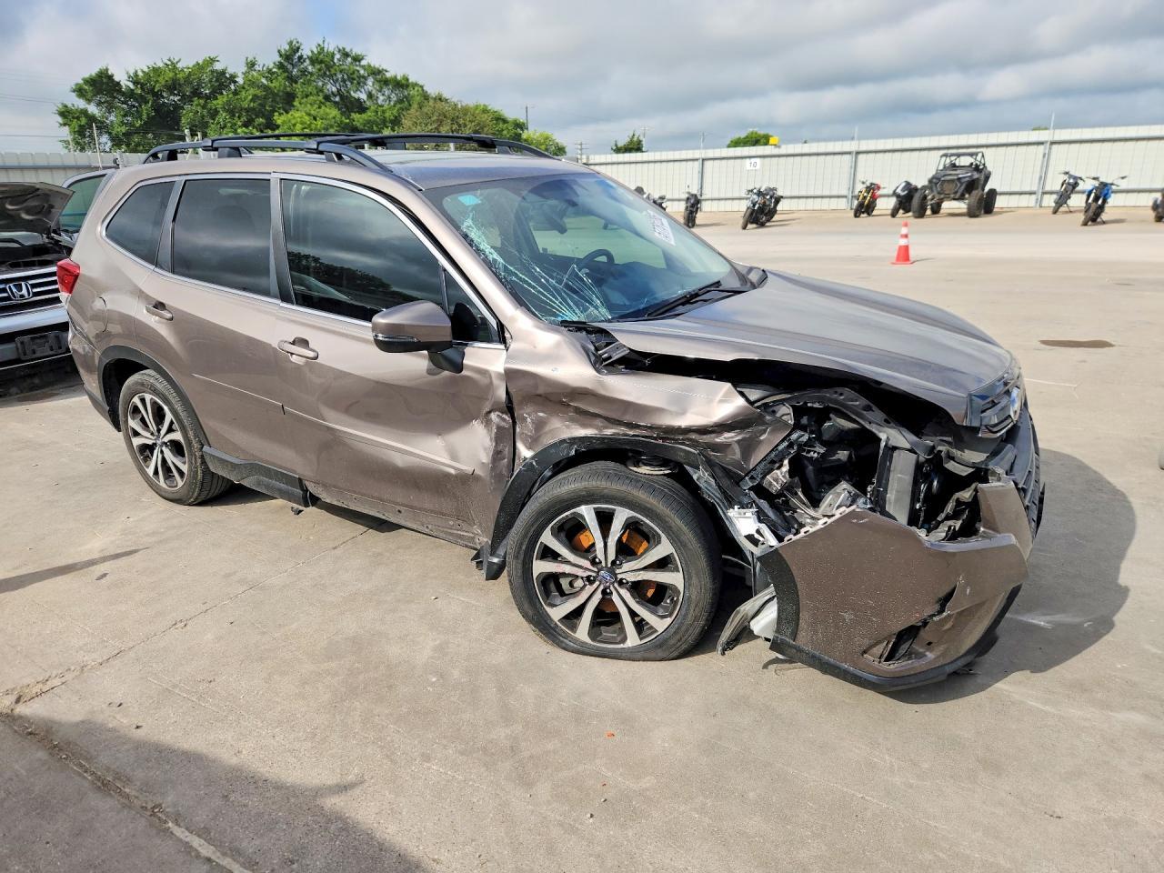2024 SUBARU FORESTER