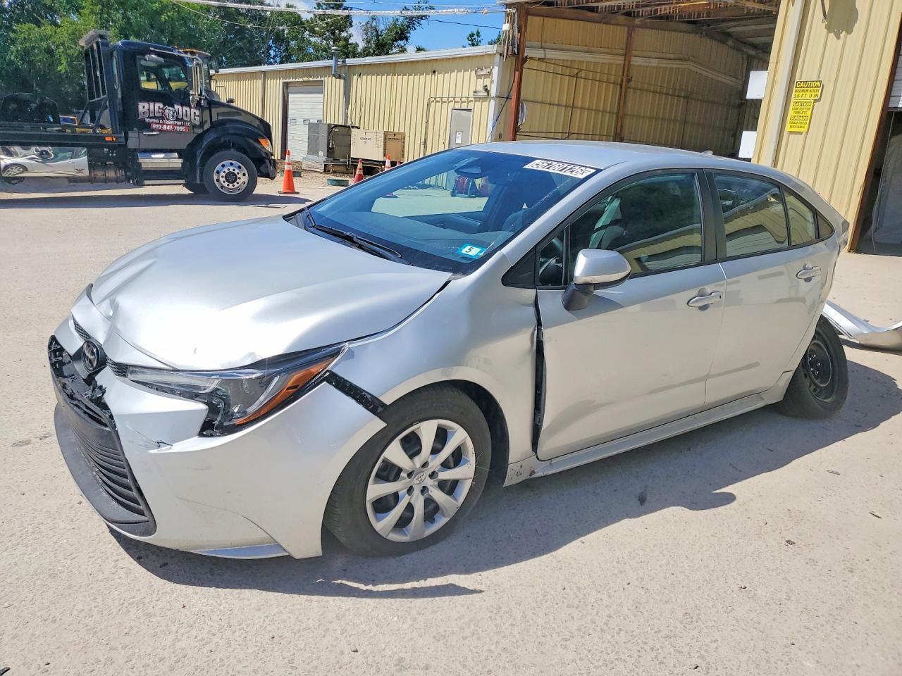 2025 TOYOTA COROLLA